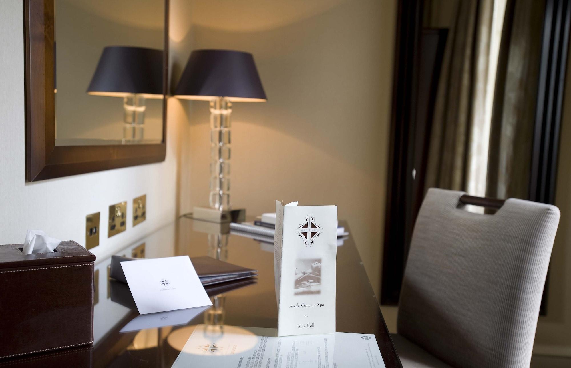 Mar Hall Golf & Spa Resort 비숍턴 외부 사진 A room at the hotel