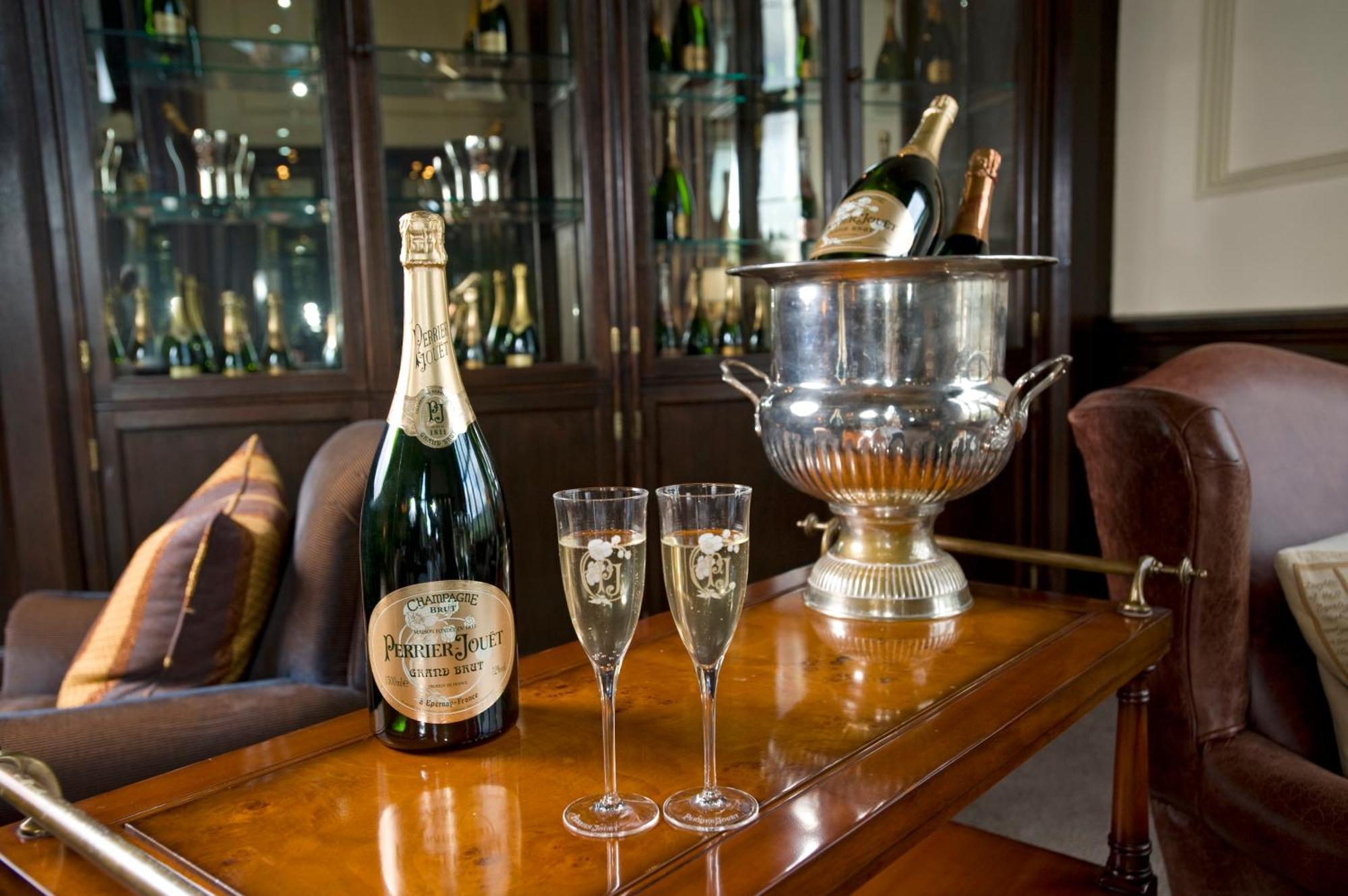 Mar Hall Golf & Spa Resort 비숍턴 외부 사진 Champagne
