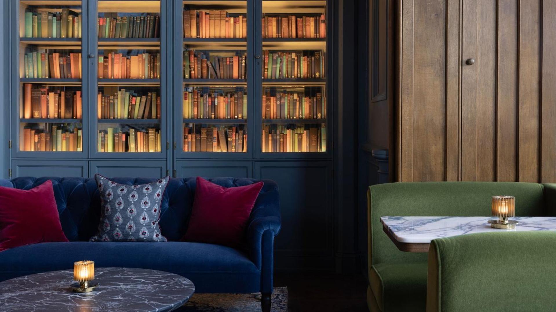 Mar Hall Golf & Spa Resort 비숍턴 외부 사진 Library at The Ivy, St John's Wood
